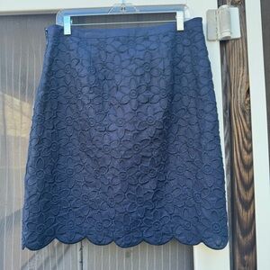 Talbots Navy Floral Eyelet Scalloped Hem 100% Linen Skirt Size 10
